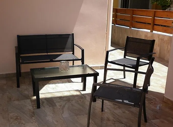 μπουκαμβίλια - Bougainvillea Апартаменты Сивота